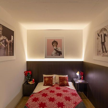 Stylish 1 Bedroom Studio Near Most City Днепър Екстериор снимка