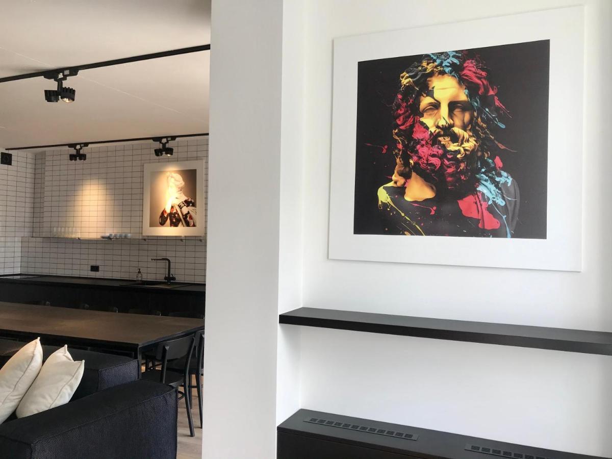 Stylish 1 Bedroom Studio Near Most City Днепър Екстериор снимка