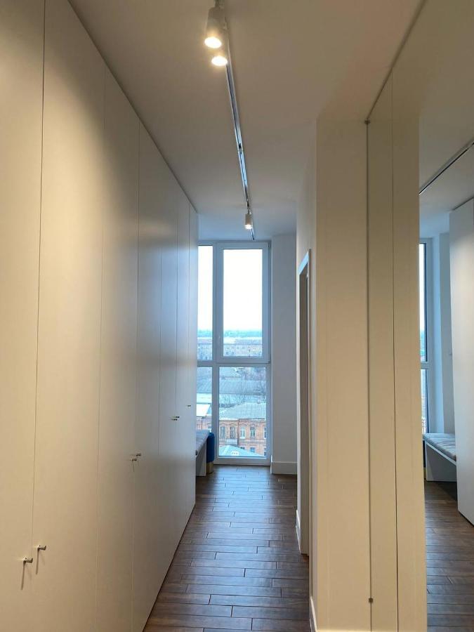 Stylish 1 Bedroom Studio Near Most City Днепър Екстериор снимка