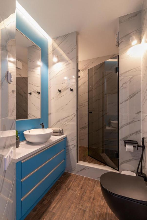 Stylish 1 Bedroom Studio Near Most City Днепър Екстериор снимка