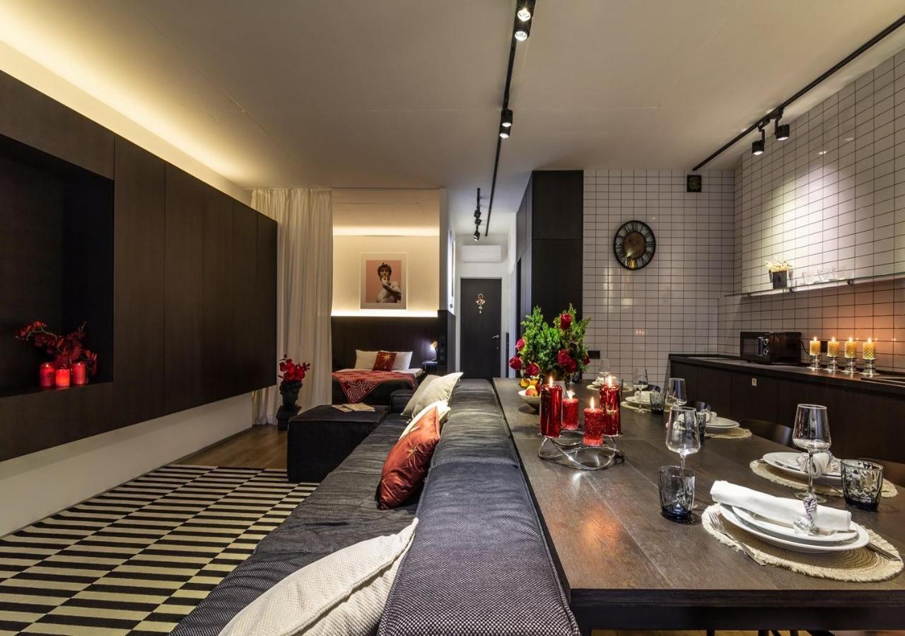Stylish 1 Bedroom Studio Near Most City Днепър Екстериор снимка
